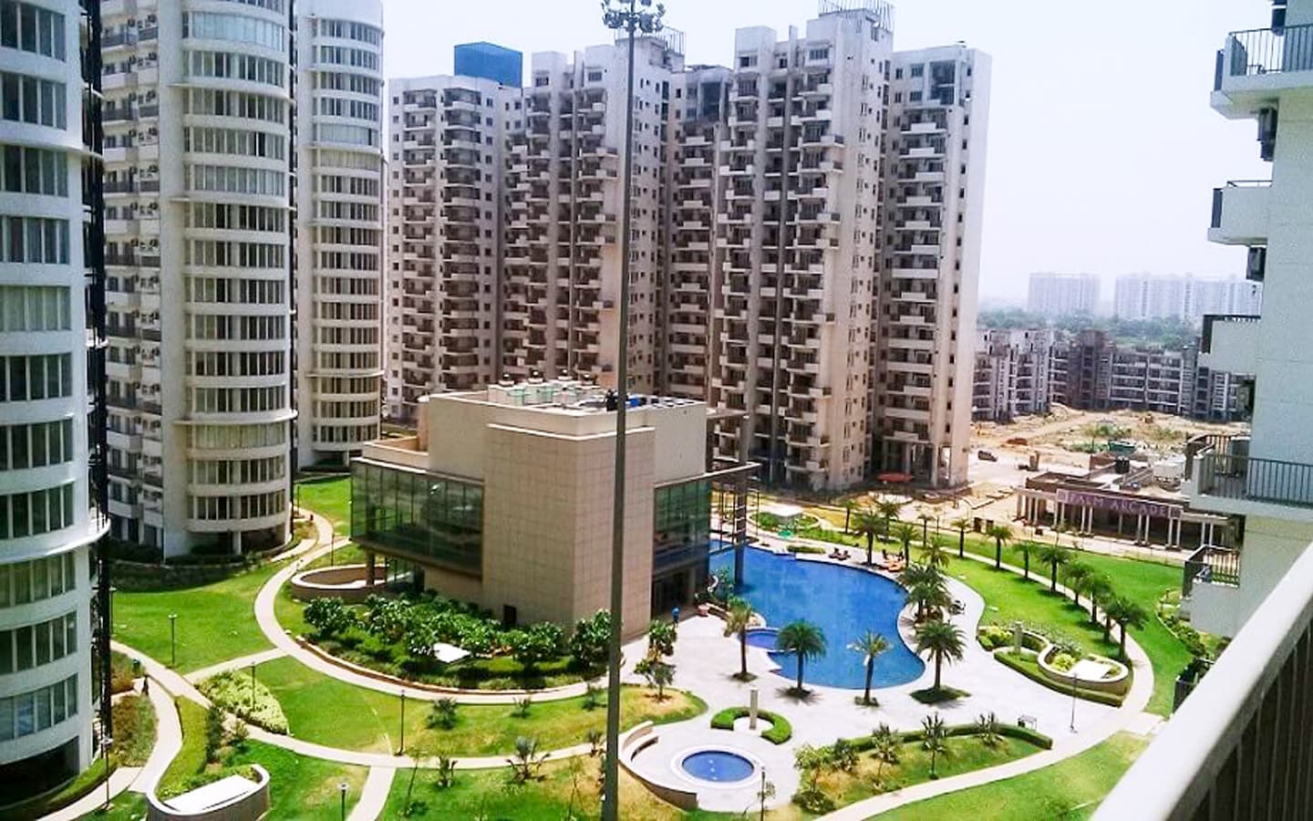 Premier-Terraces-Image-03