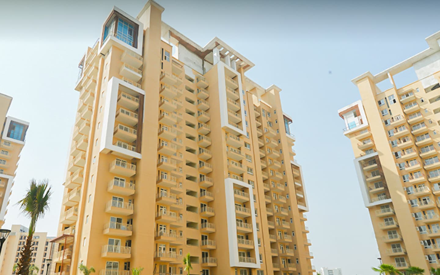 Emaar-Palm-Gardens-Image-01
