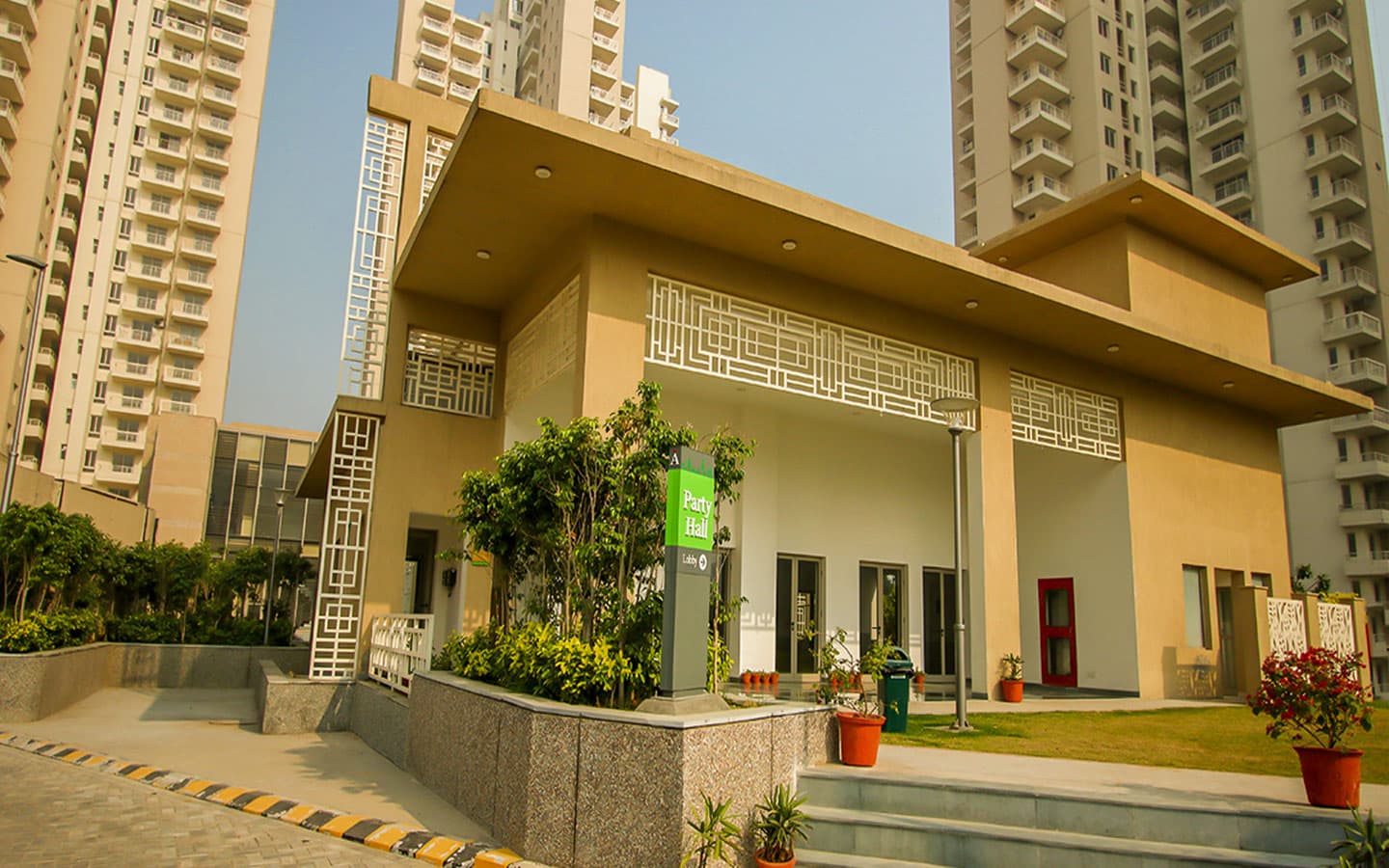 Gurgaon-One-84-Image-05